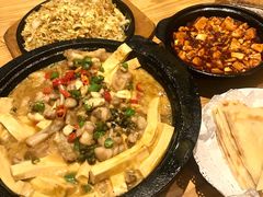 鲜椒石锅牛蛙-峨嵋小镇·川菜(勒泰中心店)