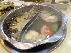 -宏姐串串香(宏伟路店)