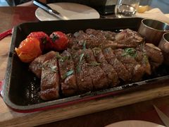 -斯普汇生蚝牛排馆(中骏世界城店)