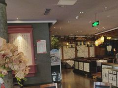 -八府香鸭·啫啫煲(华山路店)