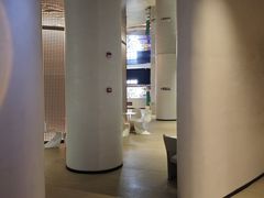 -涨巢·潮玩水疗局