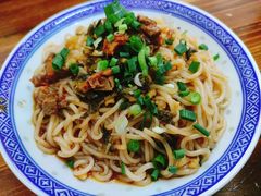 牛肉拌粉-唐记牛骨粉(陶溪川店)