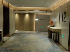 -深圳国际会展中心希尔顿酒店(前海华发冰雪世界店)
