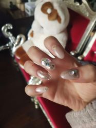 -米小兔美甲美睫