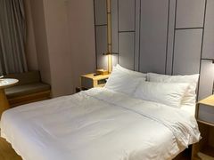 -全季酒店(广州越秀公园店)