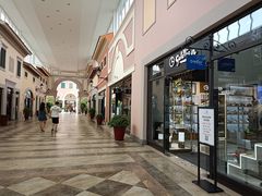 -佛罗伦萨小镇广佛名品奥特莱斯(疏港路店)