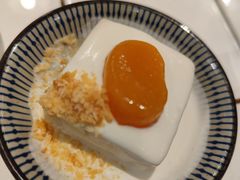 -卤校长老火锅(杨家坪直营店)