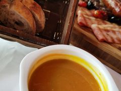 南瓜浓汤-火车头法国西餐厅