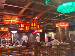大堂-矮板凳老火锅(宽窄巷子店)