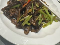 -燕兰楼·清真西北融合菜(亚运村店)
