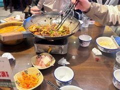-富正毅三下锅·湘西韵味(天门山索道店)