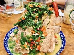 夜市网红火山排骨-曼谷食堂·泰国家庭料理(丹桂路店)