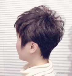 -八佰伴8008星级形象店
