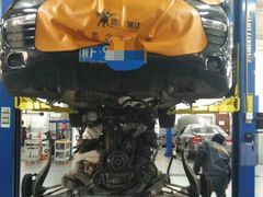 保时捷大修-博睿通达汽车修理站