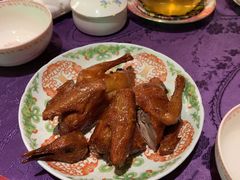 盐焗乳鸽-惠食佳·朱雀(东方商厦店)