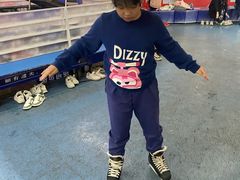 -正佳冰河湾真冰滑冰场