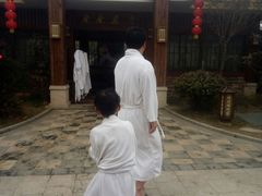 -宁波杭州湾海底温泉