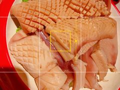 -爱你您·自家鱼塘·活水喷泉鱼火锅(八里店)
