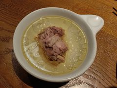 -云海肴·汽锅鸡·云南菜(天山百盛优客店)