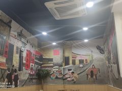 -江城燕子大排档(江汉路步行街店)