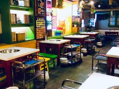 大堂-钢管厂歆瑞源油卤串串香(春熙路太古里店)