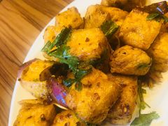 豆泡-六泰居·尔滨地标·东北菜(松北店)