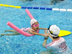 -乐悠游亲子游泳俱乐部