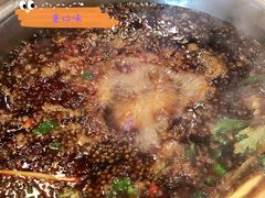 -肖肖酸萝卜鱼火锅(总店)