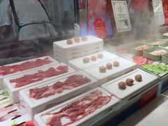 -四囍码头海鲜烧烤自助火锅(外滩南京东路悦荟广场店)