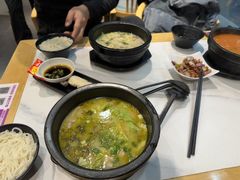 -鸡汤过桥·过桥米线