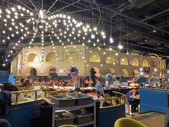-五月罗马海鲜自助餐厅(月星环球港店)