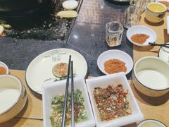 -有一锅·野生菌黑山羊腊排骨火锅(古城北门店)