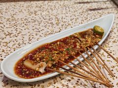 -小董哥烤串·爆汁大油边(故宫店)