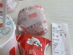 -华莱士 炸鸡汉堡(卜蜂店)