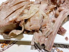 手抓羊肉-贯贯吉·清真餐厅(浙江中路店)