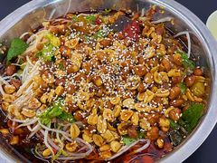 -周良天山牛杂城(天山路总店)