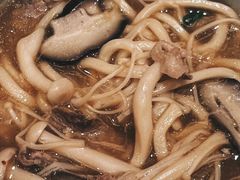 牛肉火锅面-萨拉伯尔水源素问店·韩国宫廷料理(人民路店)