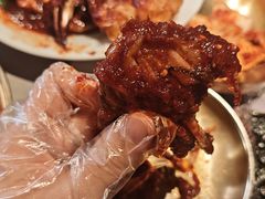 草家招牌酱辣蟹-草家酱蟹炭火烤肉店(珲春南路一店)