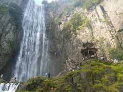-刘伯温故里景区百丈漈