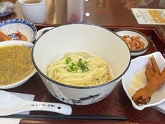 -百年老字号·观振兴蟹黄面·三虾面·苏式面(观前街富仁坊巷店)