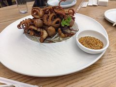 -品海楼·大连海胆锅贴馆(东港店)