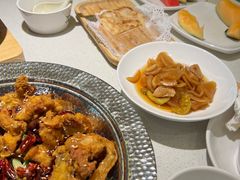 -小鱼小牛·鱼牛干锅·脆鱼火锅(世欧广场店)