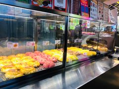 面包甜点陈列柜-LELECHA乐乐茶(美罗城店)
