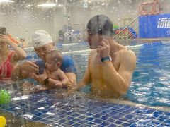 -蓝旗亲子游泳(范湖万达广场店)