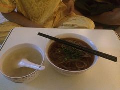 -尚足影院式足疗·住宿·美食(解放碑店)