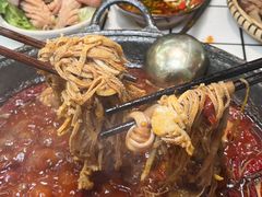 -扎起市井老火锅(乐山总店)