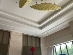 -兴芮温泉度假区