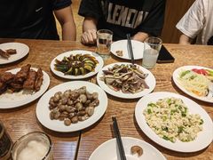 -清真吴记门钉肉饼·喜多利