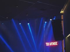 -TZ House音乐现场(来福士中心店)