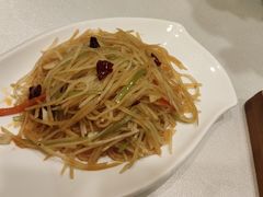 -回府君悦·疆派传承菜(西虹路店)